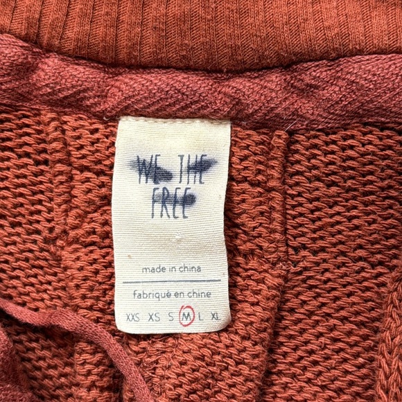 We The Free Distressed Darcy Cropped Sweater in Cedar - Picture 6 of 14